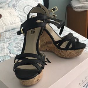 Black wedge platform sandals